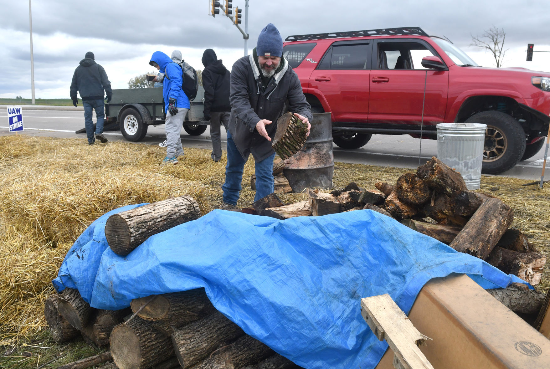 102521-qc-nws-strike-064